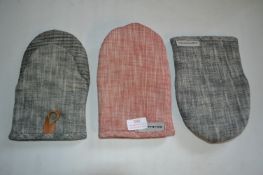 *Three Kitchenaid Oven Gloves