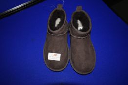 Children’s Ugg Style Boots in Chocolate Size: 12