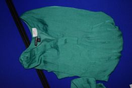 *Hilary Radley Short Sleeve Drop Shoulder Blouse in Green Size: M