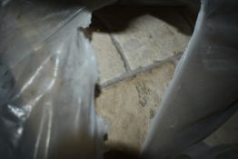 4m x 2.4m Roll of Tile Effect Vinyl Flooring