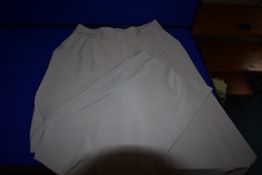 *Hilary Radley Lady’s Beige Trousers Size: 12