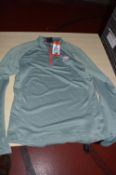 *Umbro Half-Zip Sports Top in Green Size: M