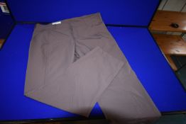 *Kirkland Signature Lady’s Travel Pants Size: 6