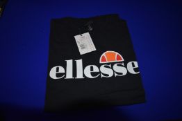 *Ellesse Black T-Shirt Size: 8