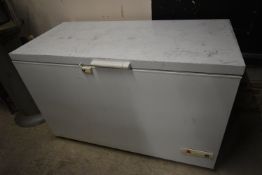 *Chest Freezer 130cm long