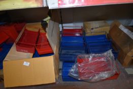 *Quantity of Blue & Red Rectangular Tin
