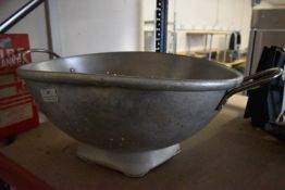 *Aluminium Colander