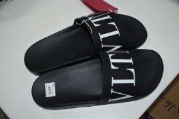 Pair of Sliders Size: 6-12