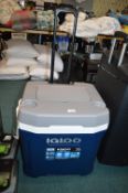 *Igloo Max Cold 58L Roller Cooler Box
