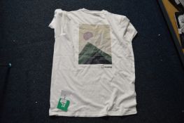 *Berghaus T-Shirt in White Size: XL