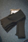 *Two Ellen Reyes Leggings Size: M