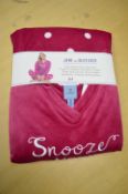 *Jane & Bleecker 2pc Fleece Pyjama Set Size: S