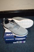 *Skechers Men’s Grey Lightweight Shoes Size: 9