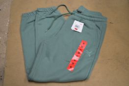 *Puma Joggers Size: M