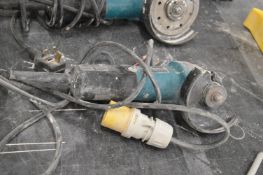 *Makita 9558NBR 110v Hand Grinder