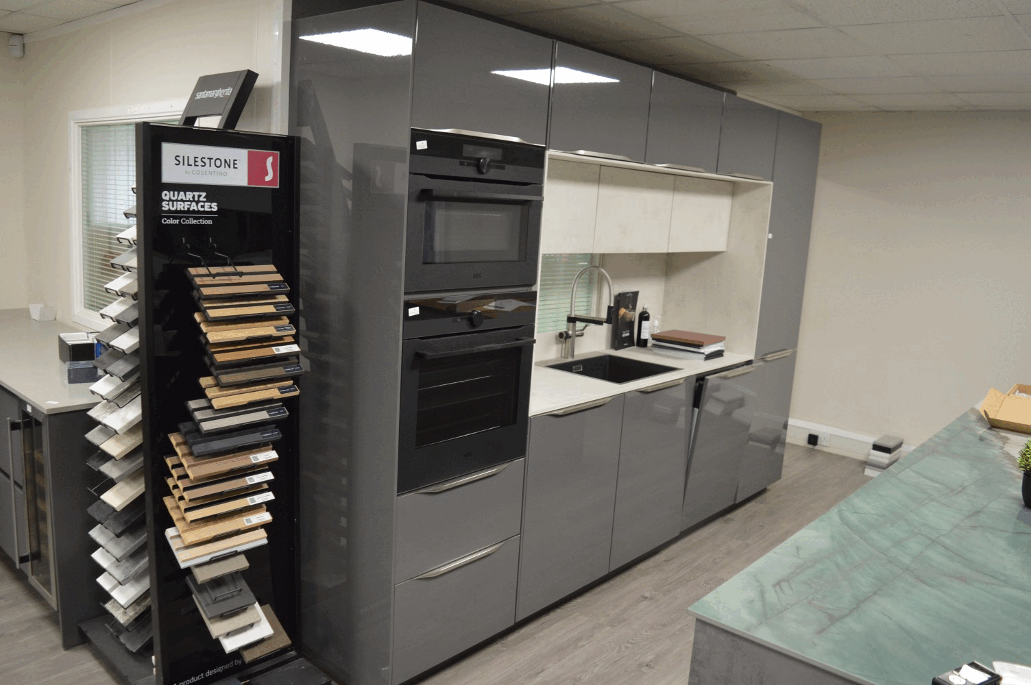 8629 - The Contents of GQ Surface Solutions T/A GKI (German Kitchen Installations)