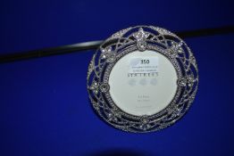 Circular Photo Frame