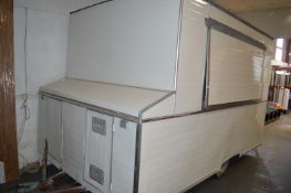 Catering Trailer for Restoration (collection by appointment, no earlier than Thursday)