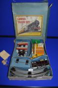 Lewis O Gauge No.321 Passenger Clockwork Train Set