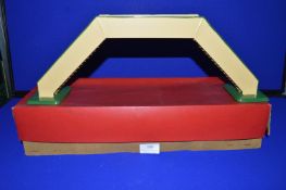 Hornby O Gauge No.1 Foot Bridge