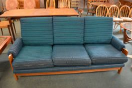 SG Convertible Settee