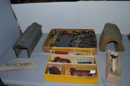 Hornby O Gauge Clockwork Train Set (play worn, some faults) Comprising Two Locos, Assorted Tenders