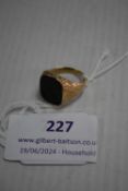 9ct Gold Signet Ring 3.27g Size: N