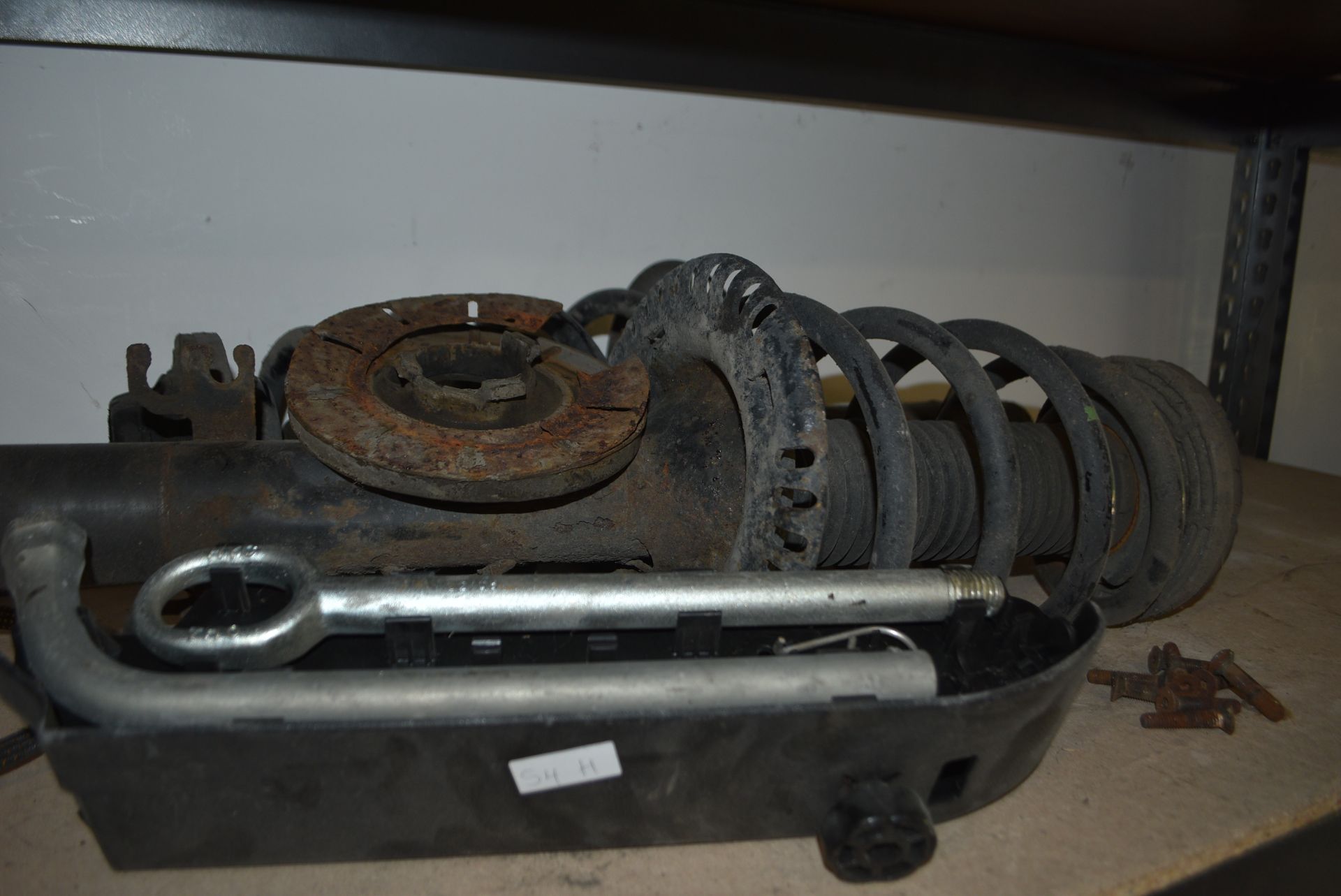 Two Fiat Ducato Struts