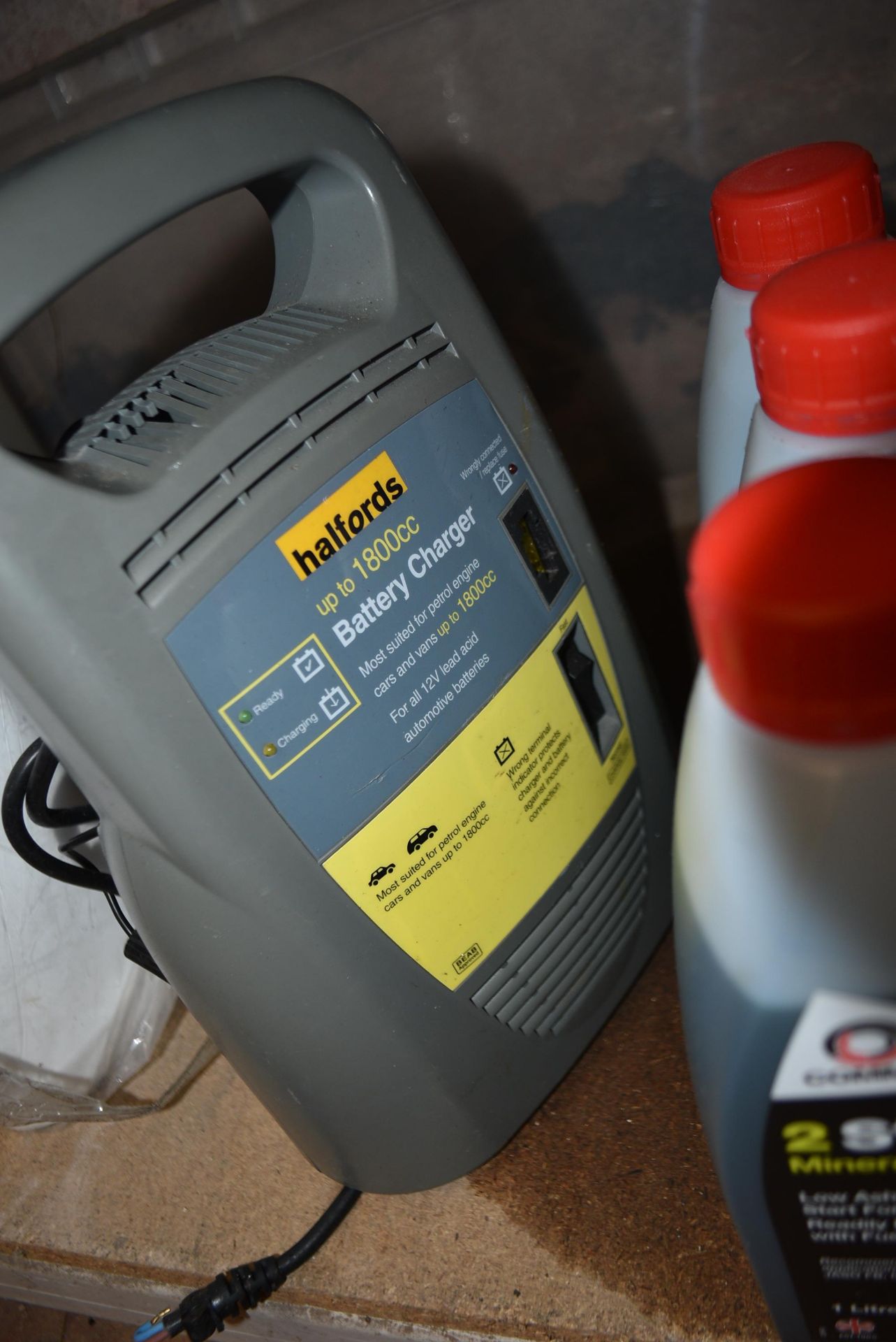 9x 1L of Two Stroke Mineral, and a Halford's Batte - Image 3 of 3