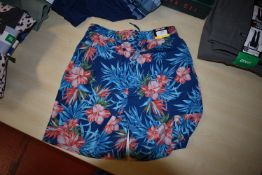 *Kirkland Signature Men’s Hawaiian Swim Shorts Size: S