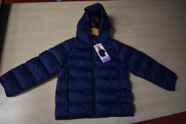 Child’s Navy Blue Puffer Jacket Size: 5-6 years