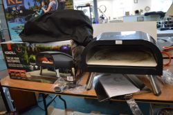 8637 - A Further Consignment of New, Surplus and Returned Goods plus Household