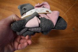 *Ten Pairs of Penguin Lady’s Socks Size: 4-8