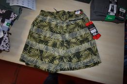 *Kirkland Signature Men’s Green Swim Shorts Size: M