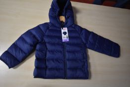 Child’s Navy Blue Puffer Jacket Size: 5-6 years