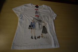 *DKNY Lady’s T-Shirt Size: M