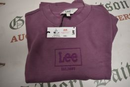*Lee Lady’s Violet Relaxed Fit Jumper Size: L