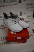 *Pair of Puma Stay Foam Plus Trainers Size: 8.5