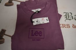 *Lee Lady’s Violet Relaxed Fit Jumper Size: L