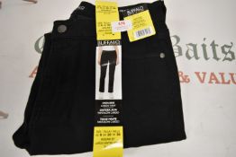 *David Bitton Lady’s Black High Rise Cargo Trousers Size: 10