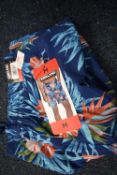 *Kirkland Gent’s Swim Shorts Size: M