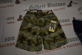 *Kirkland Green Swim Shorts Size: S