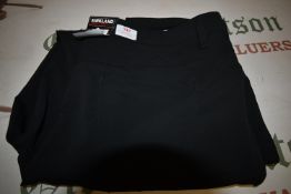 *Kirkland Gent’s Black Trousers Size: 40x32