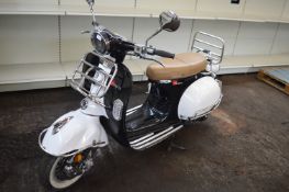 Lexmoto Milano BN125 Moped, Reg: WJ21 VCT