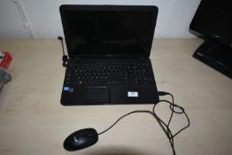 *Toshiba Laptop Computer with Widows 8 OS