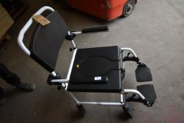 * Wheel Shower Chair Commode