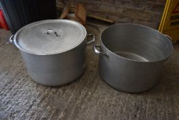 Two Pots and One Lid