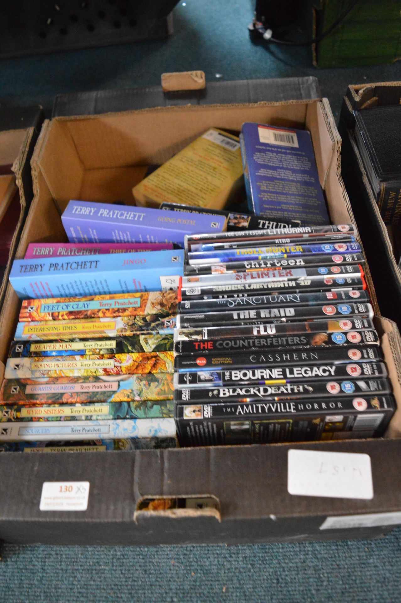 Three Boxes of Books Including Terry Pratchett, pl - Image 3 of 4