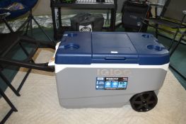 *Igloo 85L Roller Cooler