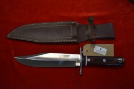 Cudeman Spanish Hunting Knife with Leather Sheath, Blade Length 200mm